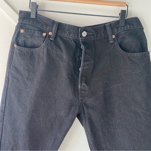 Levi’s 501 Orignal Fit Straight Black Jean - 36 - Picture 5 of 16